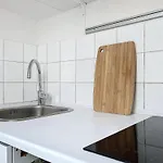 Apartman 2 Pieces Lumineux Au Calme - Au Coeur Du 17eme - Les Freres De La Loc'