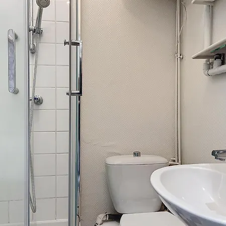 2 Pieces Lumineux Au Calme - Au Coeur Du 17eme - Les Freres De La Loc' Apartment