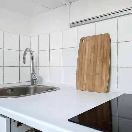 Apartment 2 Pieces Lumineux Au Calme - Au Coeur Du 17eme - Les Freres De La Loc'