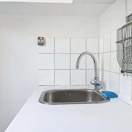 2 Pieces Lumineux Au Calme - Au Coeur Du 17eme - Les Freres De La Loc' Apartment *