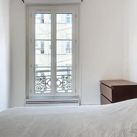 2 Pieces Lumineux Au Calme - Au Coeur Du 17eme - Les Freres De La Loc' דירה פריז